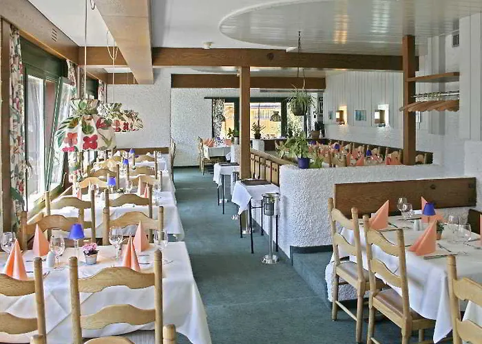 Отель Eigerblick 3*